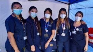 Estudiantes de Enfermería de la Ucentral participan en histórica vacunación contra el COVID-19