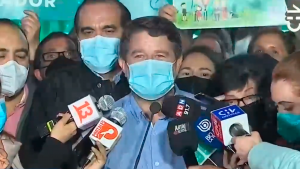 Claudio Orrego gana la segunda vuelta y se transforma en el nuevo gobernador de la Región Metropolitana