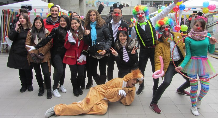 Estudiantes de la UCentral realizan feria de Marketing y Empresas inspirados en el Circo