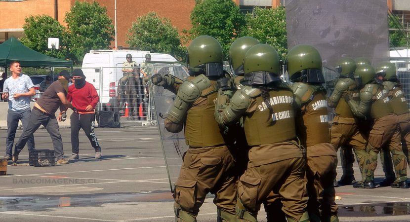 Carabineros anuncia reforma institucional y suprimir la expresión de Fuerzas Especial
