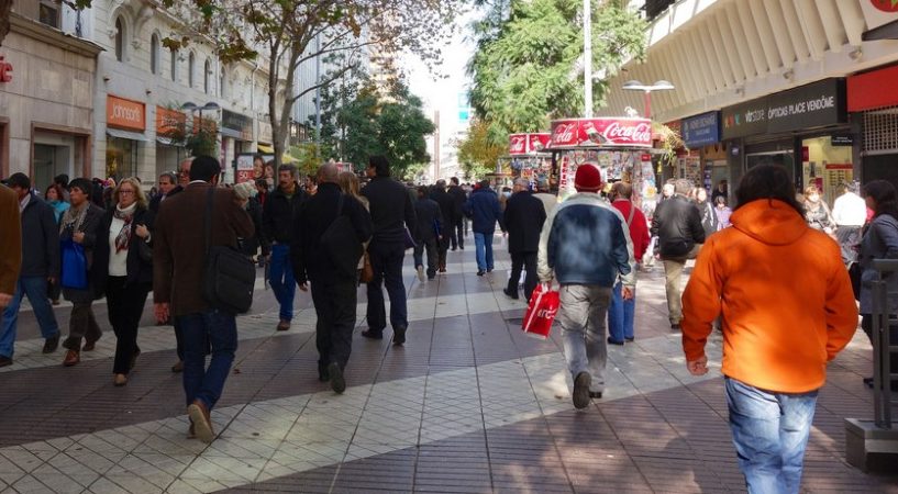 IPC sube 1,3% y vivir en Chile se vuelve más caro