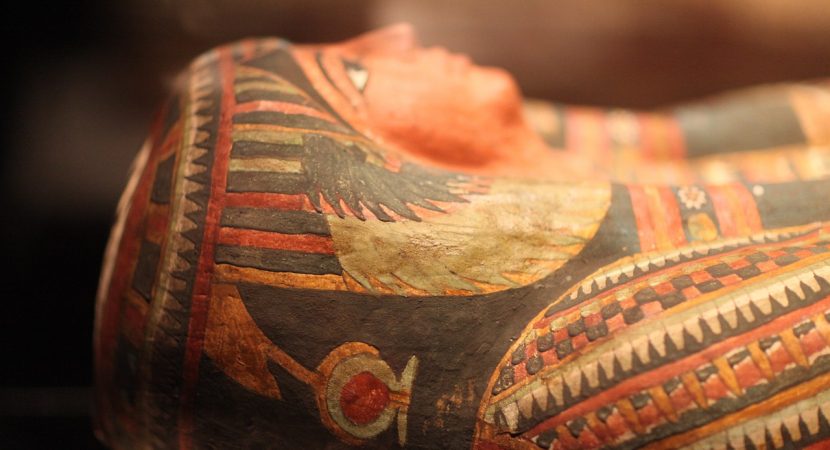 Egipto: Cien sarcófagos son descubiertos en la necrópolis de Saqqara