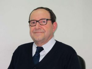 Profesor y conductor de Economía al Día Sergio Urrutia participa de congreso internacional de economía en Colombia