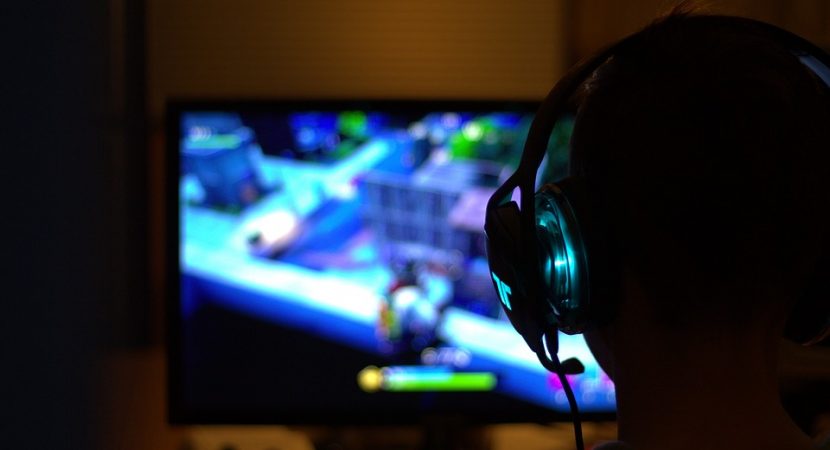 China permitirá 3 horas semanales de juegos por internet a menores de edad