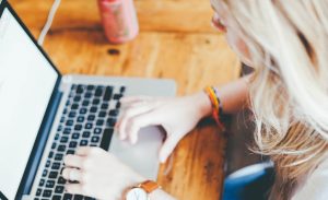 Nivel internacional: ¿Qué es el TOEIC y sus beneficios para quienes buscan estudiar o trabajar en el extranjero?