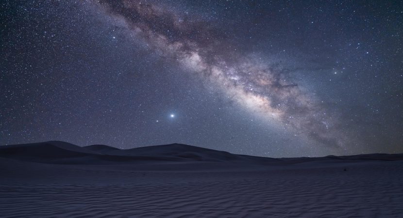 La lucha por mantener oscuros los cielos del Desierto de Atacama