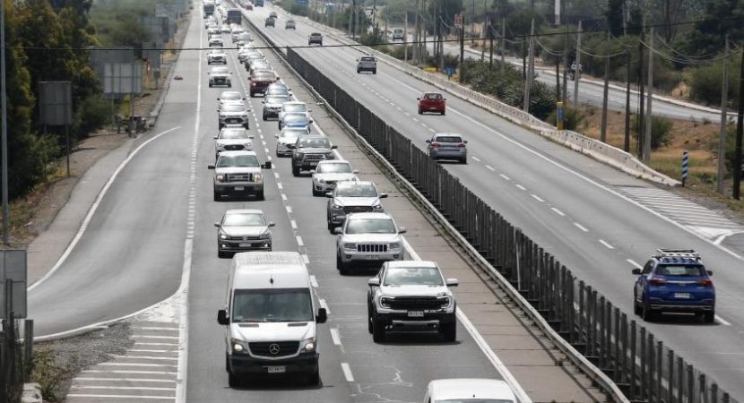 Recambio de Veraneantes: Las 6 fallas mecánicas más comunes que dejan varados a los chilenos al volver de vacaciones