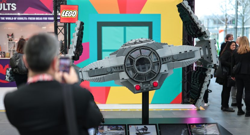 Nuevas tendencias en juguetes: adultos, creatividad e IA