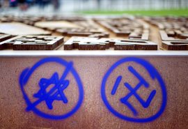 Informe: se duplican los incidentes en memoriales del nazismo en Alemania