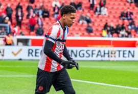 Leverkusen parte optimista y el Bayern con crisis en la portería