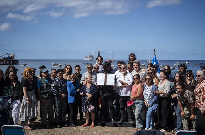 Presidente Gabriel Boric firma proyecto de ley que regula tránsito y permanencia en Archipiélago Juan Fernández