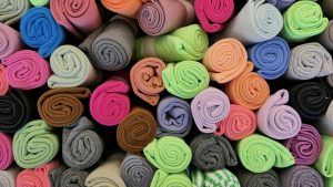 ¿Poliéster o algodón?: Mitos y verdades sobre la ropa sintética