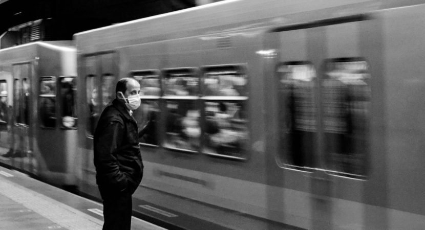 Psicólogos y meditación en el Metro: el nuevo plan de salud mental en las estaciones