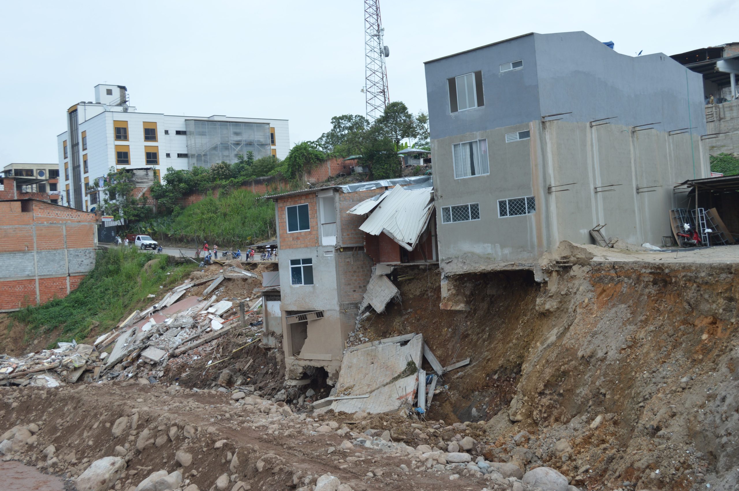 Cuatro terremotos de gran magnitud en tres meses: ¿casualidad o hiperactividad de la Tierra?